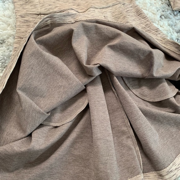 H&M Women’s Long Sleeve Light Brown Tan Dress Size Medium - Picture 8 of 17